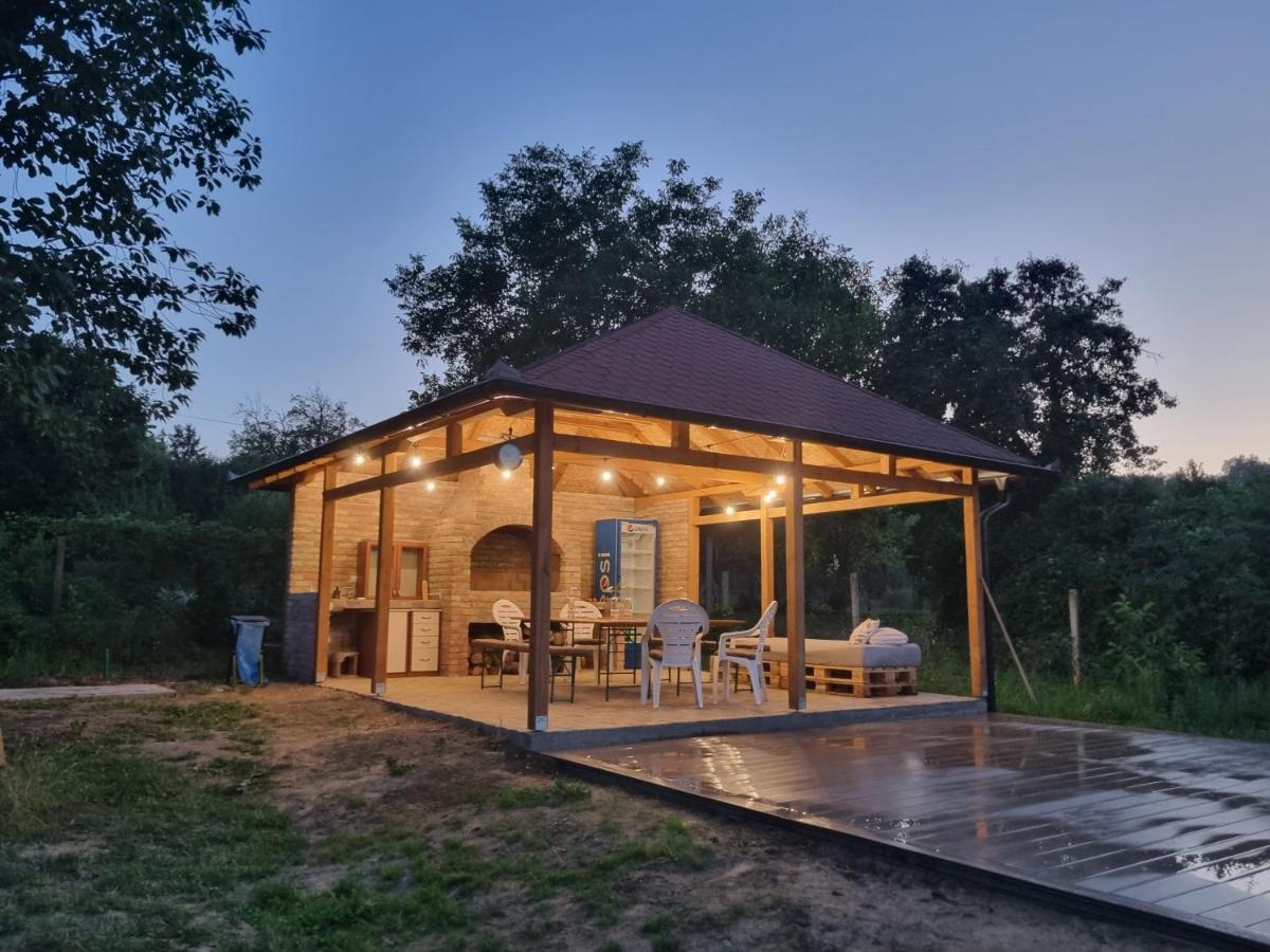 Villa Hoopovo House Fruska Gora Irig Exterior foto